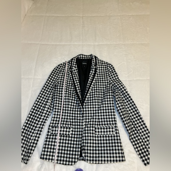 XOXO Women's Black and White Checkered Blazer - Picture 4 of 7